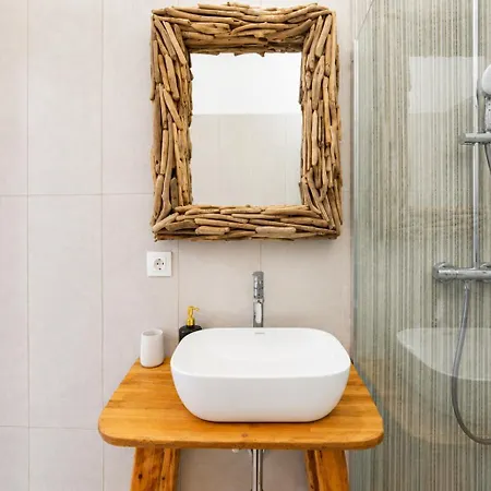 Azula Apartman Párosz